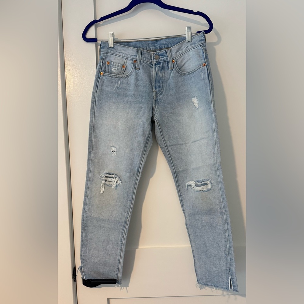 Levi's Blue Ankle Cropped Jeans Distressed